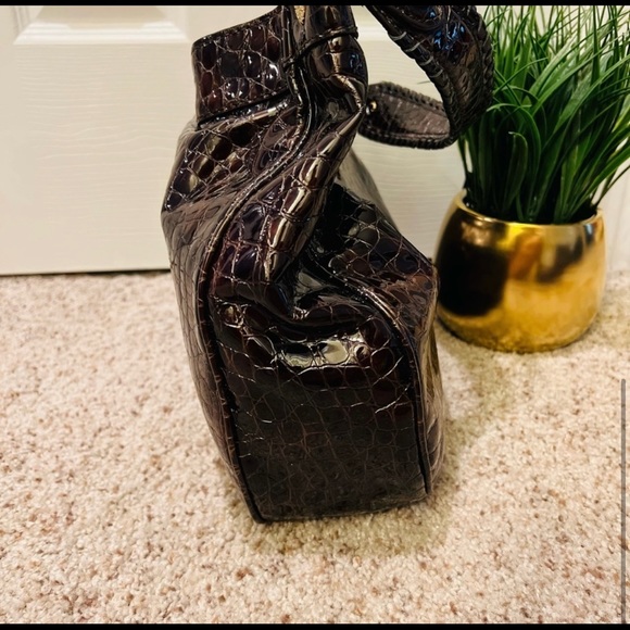 Burgundy Antonio Melani Purse - Picture 4 of 7